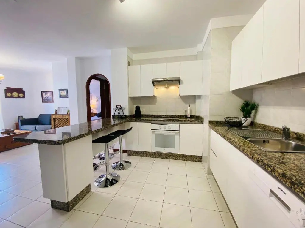 Mar Holiday Home