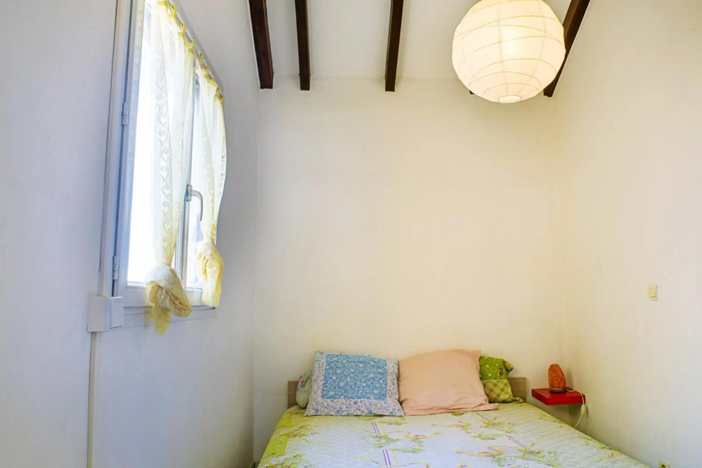 Appartement de 2 chambres avec vue sur la ville terrasse et wifi a Le Moule a 1 km de la plage