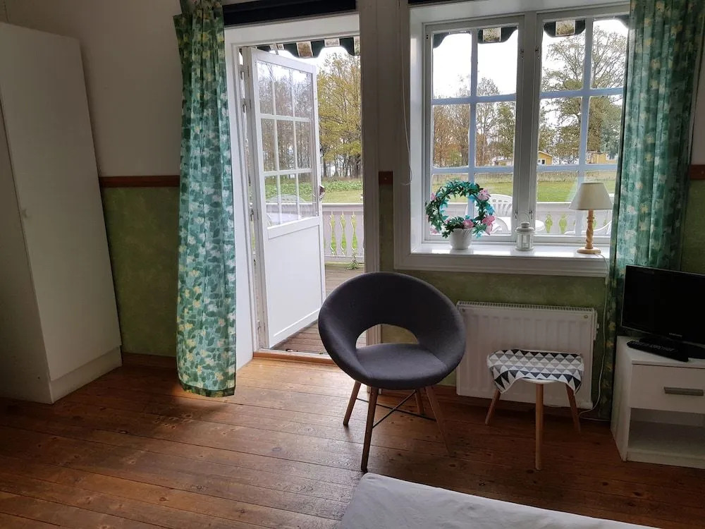Röda Stallet Bed & Breakfast
