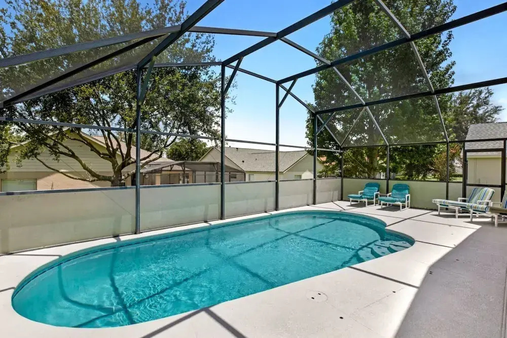 #253-Modern 4 bed home with own private pool close to Disney