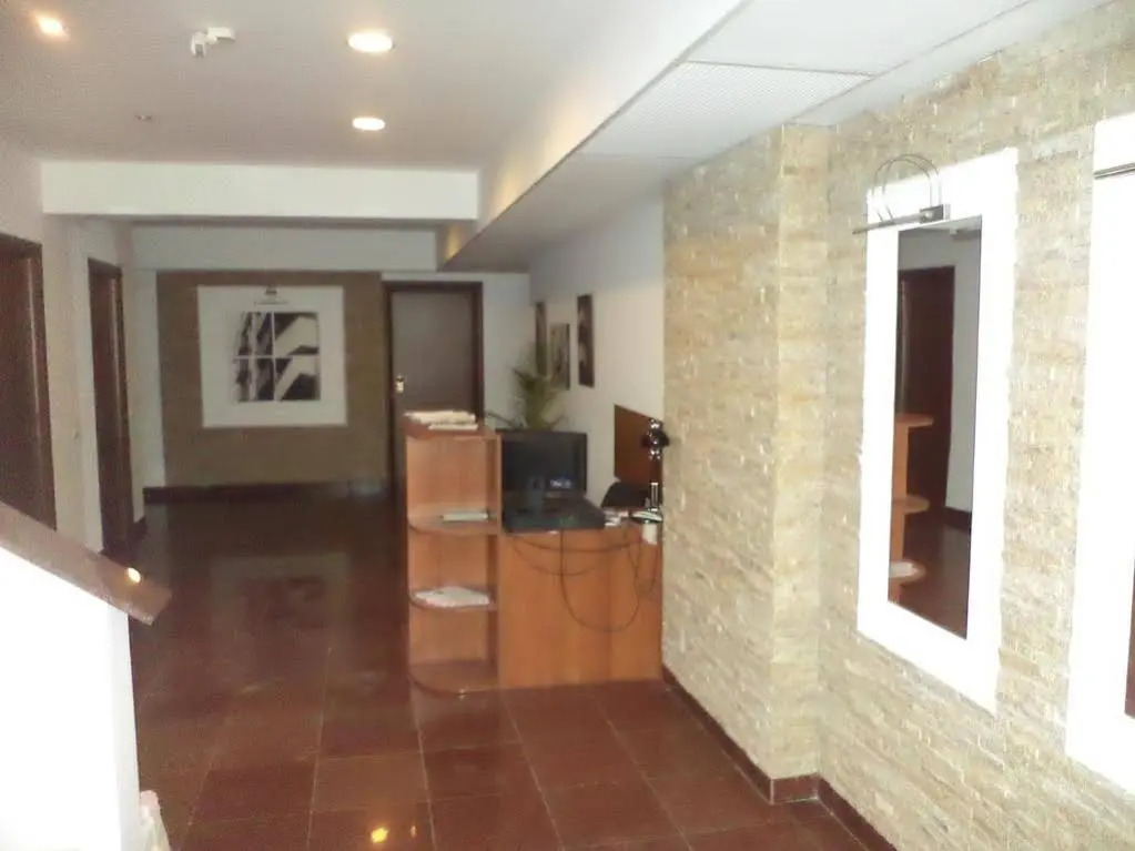 North Lane Apartment