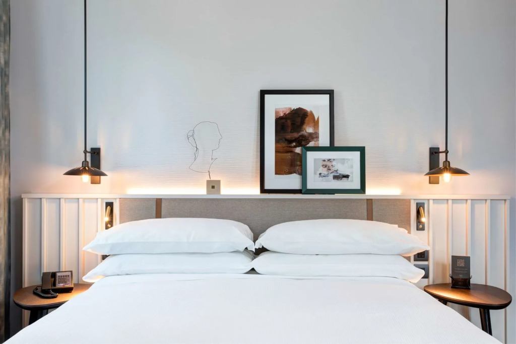 Отель DoubleTree by Hilton Rome Monti