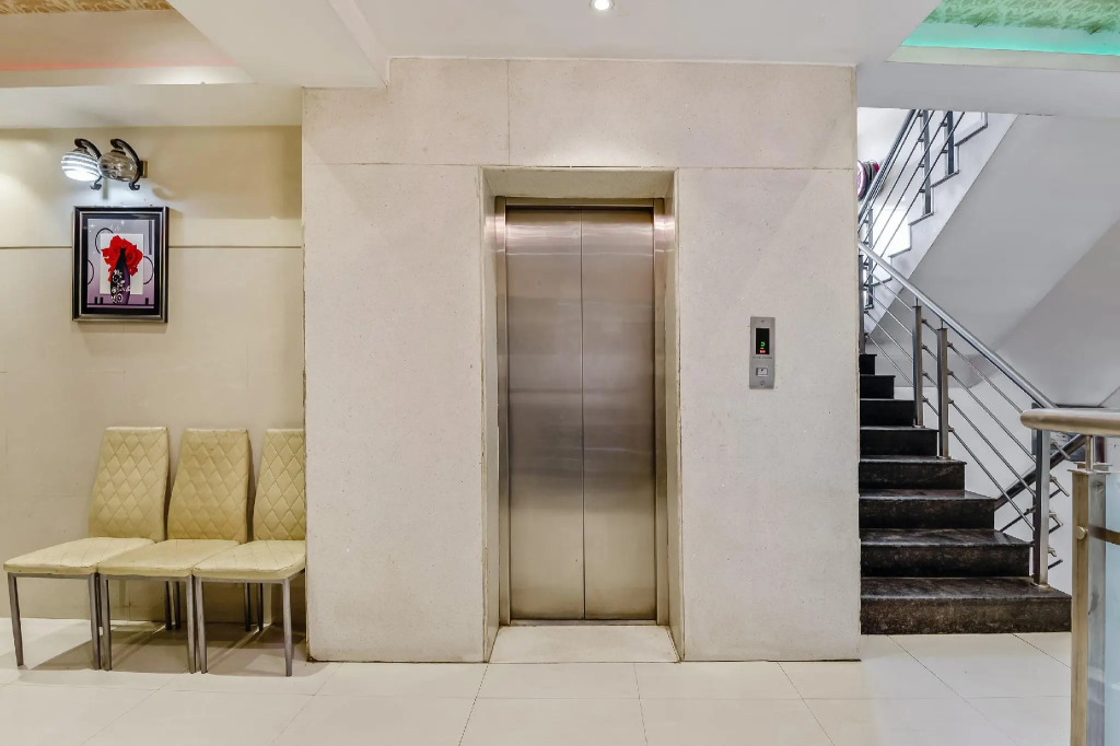 OYO 3136 Hotel Starlight NX
