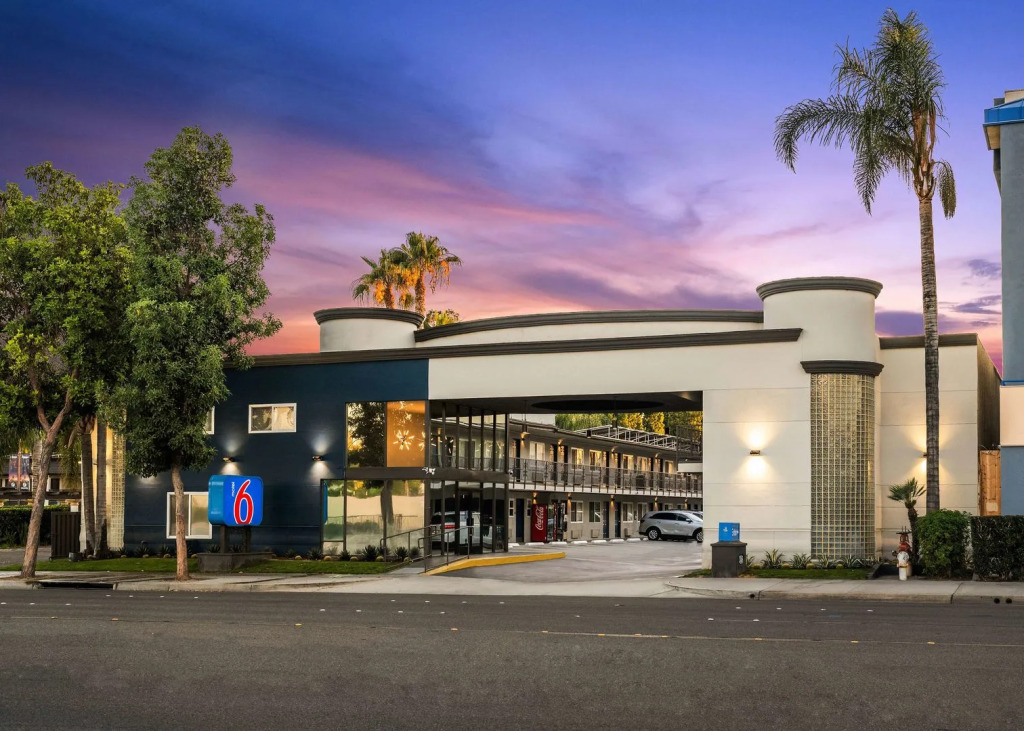 Motel 6-Anaheim, CA - Convention Center
