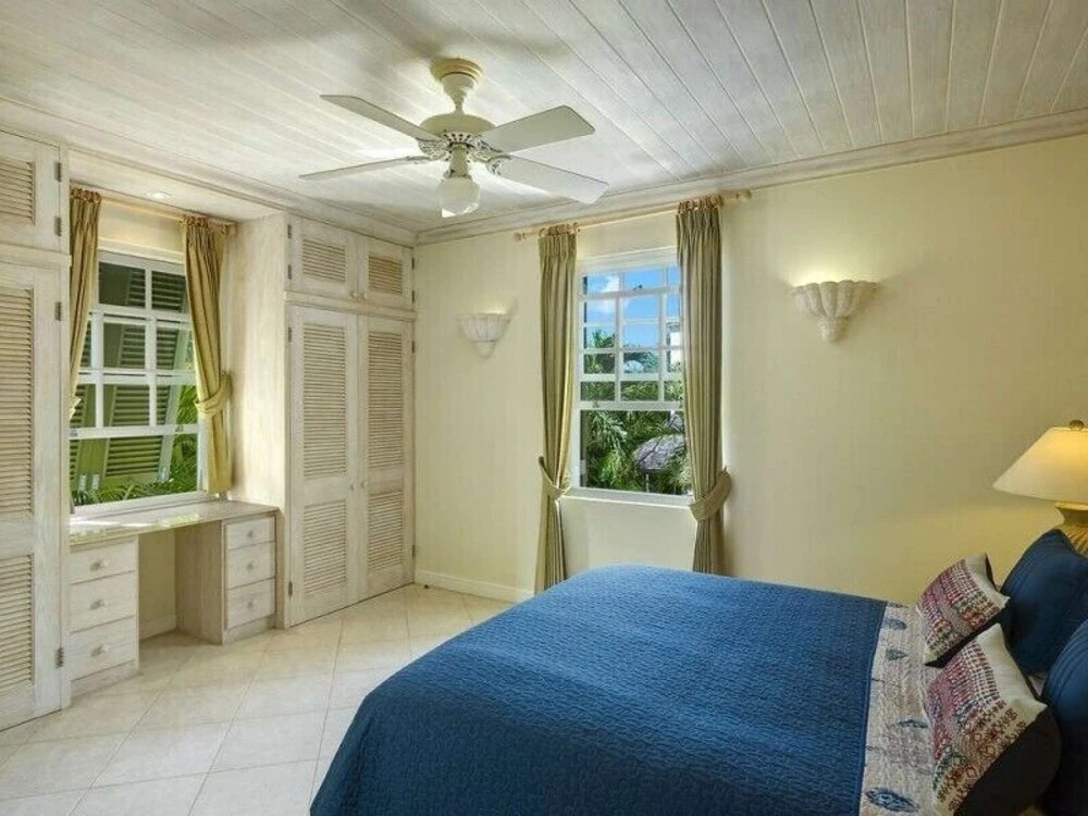 Dolphins Villa