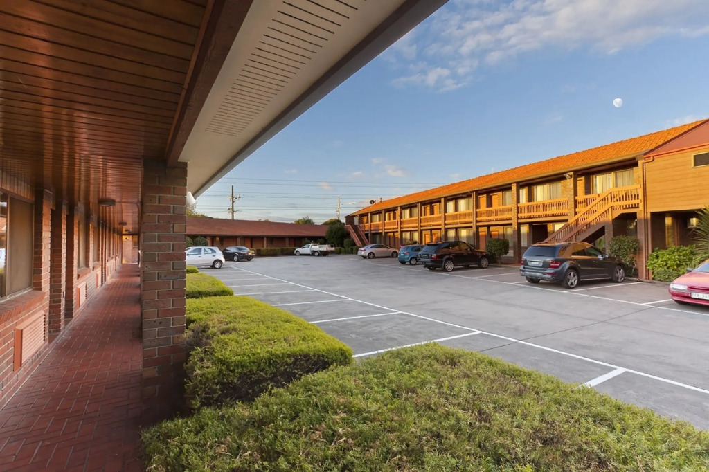 Hotel Bruce County