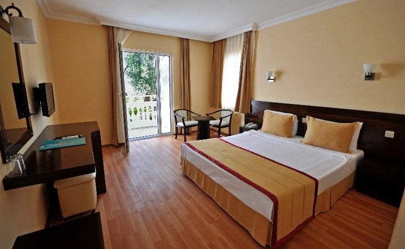 Caliente Bodrum Resort