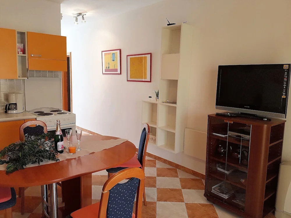 Apartments Anita - Punta Skala
