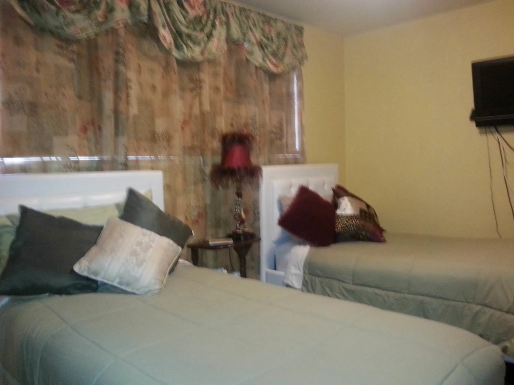 Secret Garden Bed & Breakfast