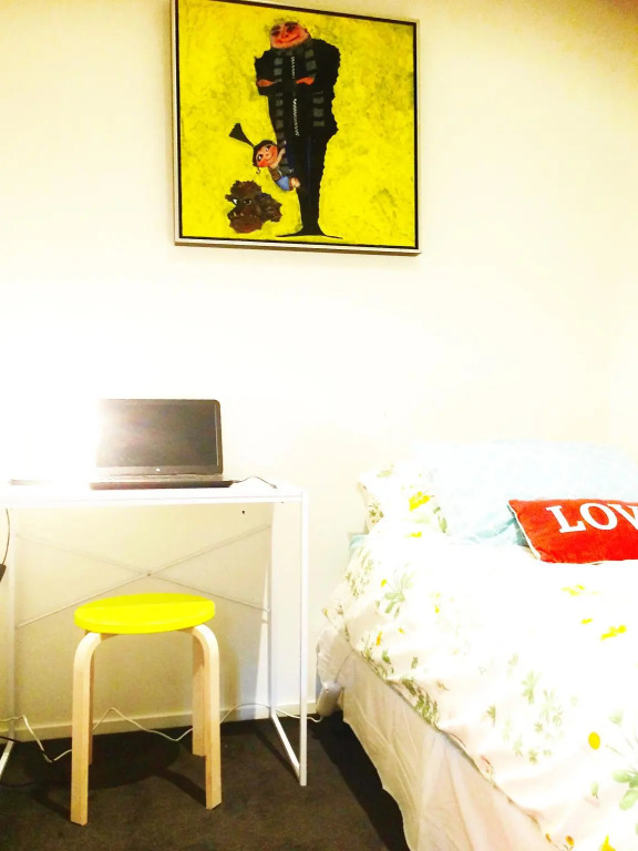 2 Bd Melbourne Central Apt