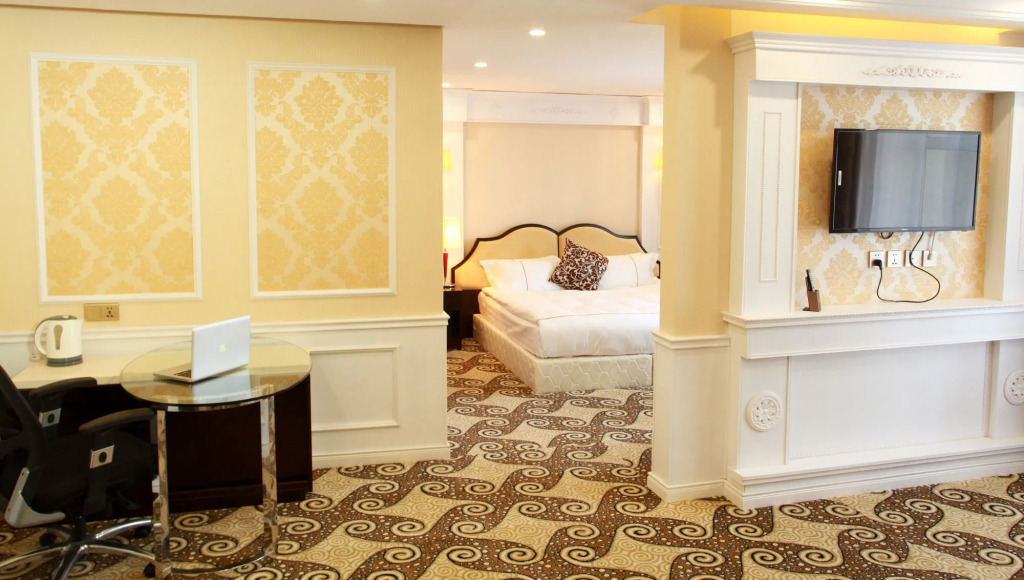 Royal House Hotel 2