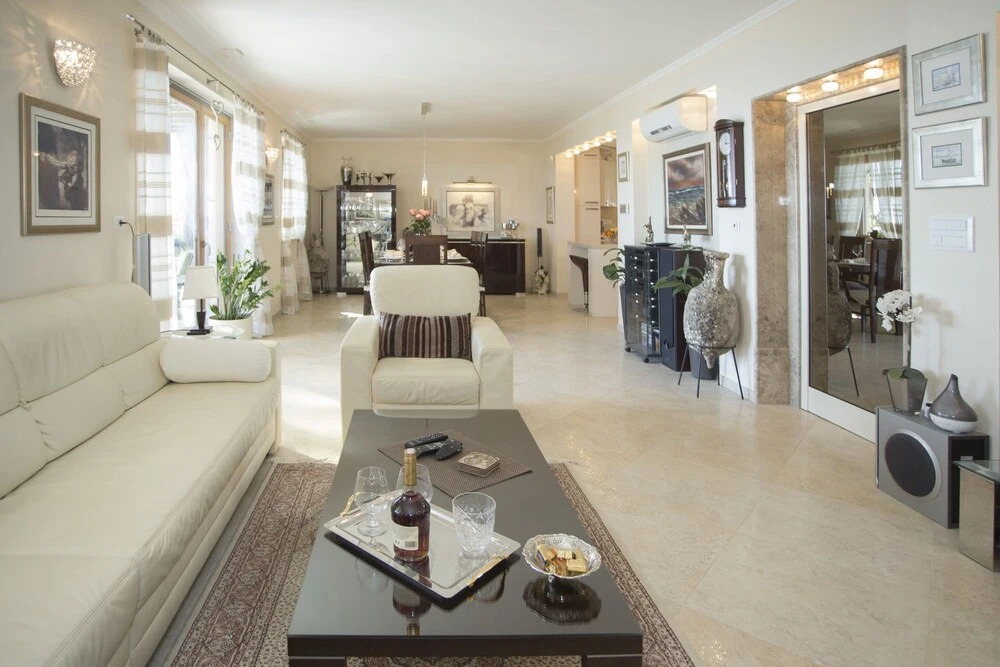 Luxury 5* Seaview Villa With 3 Rooms in Split, With Private Pool, Encl