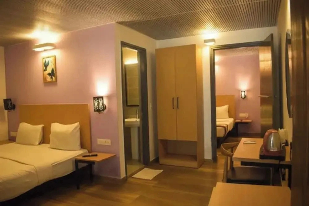 FabHotel Prime Plaza Inn - 800M From Calangute Beach