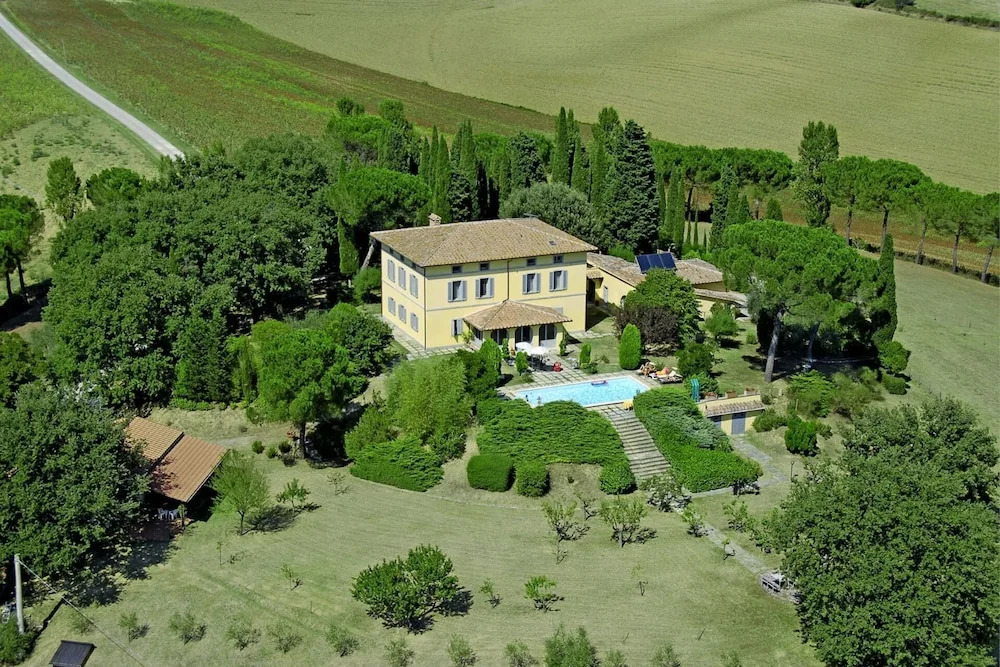 Villa Poggio Falcone