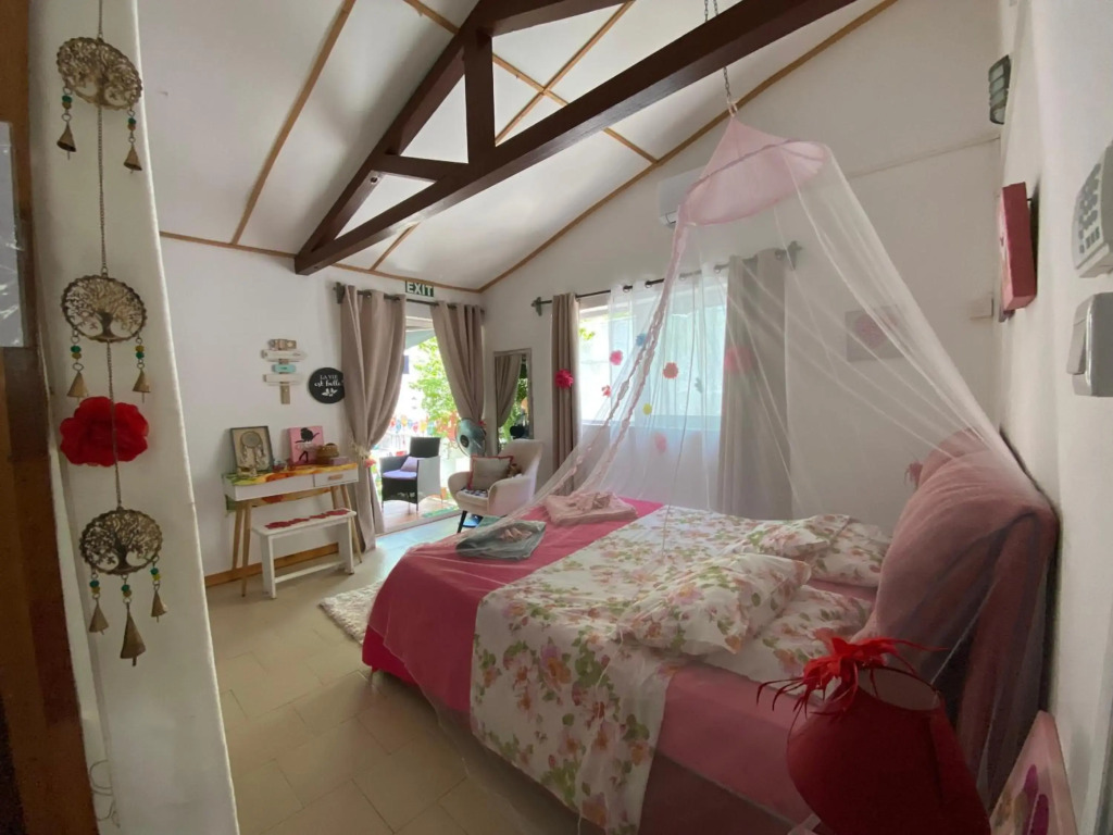 Chambre Dhote PLACE DES AMOUREUX