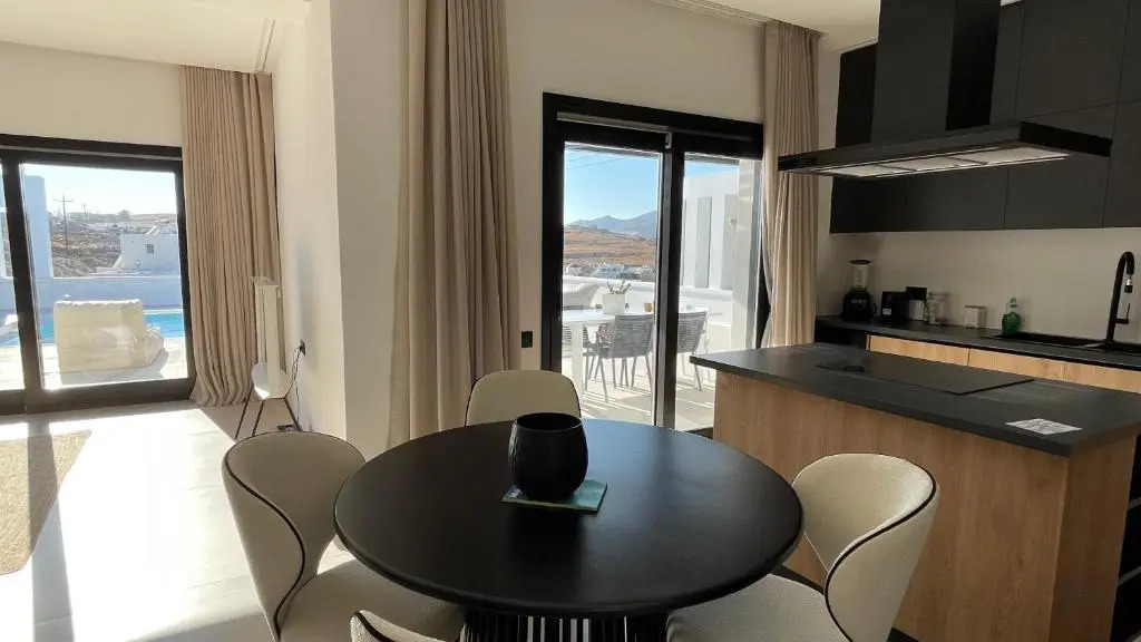 Mykonos Best Villa, Luxe Escape with Private Pool