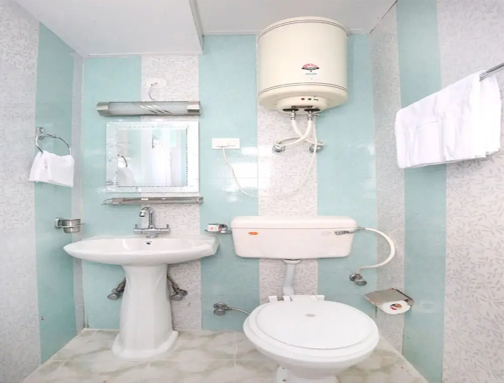 OYO 10410 Home Mountain View Panthaghati