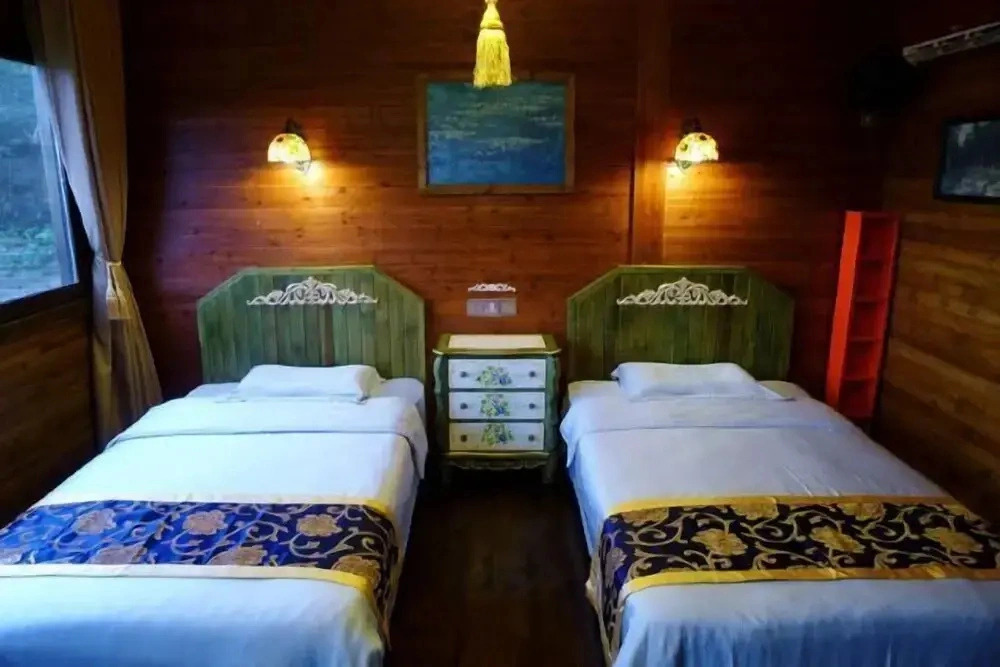 Bafu Shanju Hotel