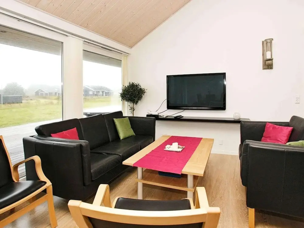 8 person holiday home in Brovst-By Traum