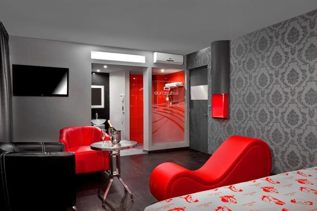 Eurosuites Oceania - Adults Only