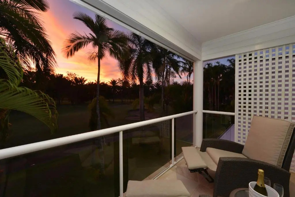 Fairway Vistas - A Group Escape at Mirage Resort