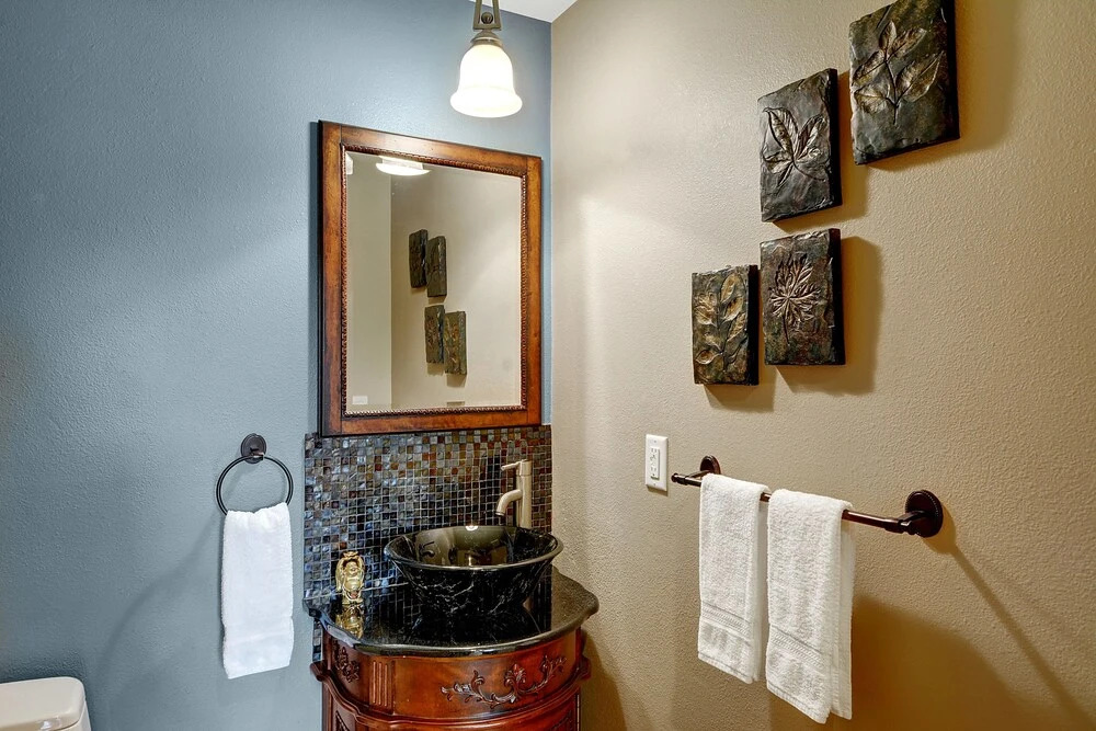 Madison Park Manor - Three Bedroom Home