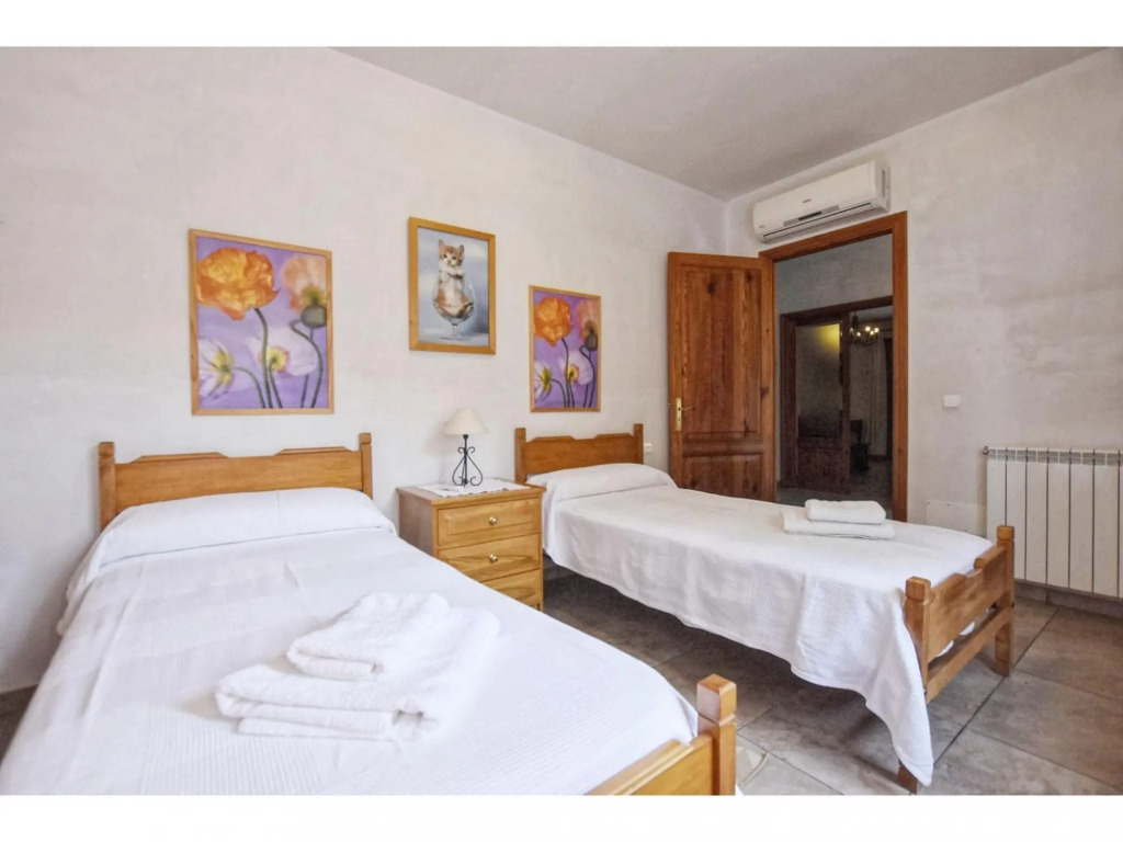 Amazing country house with panoramic views of the Tramuntana mountains