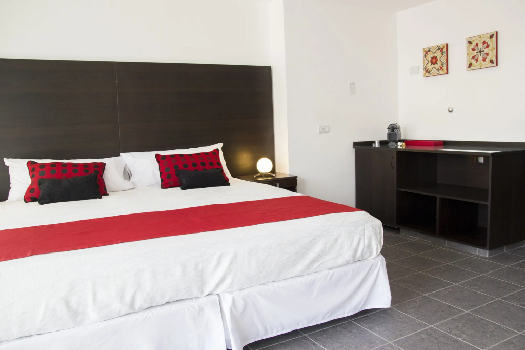 Let Sun Hotel Boutique
