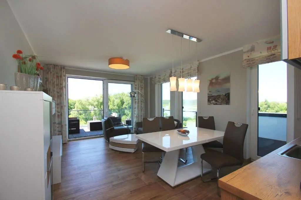Residenz Seeterrassen FeWo9 - Balkon, Seeblick, Sauna