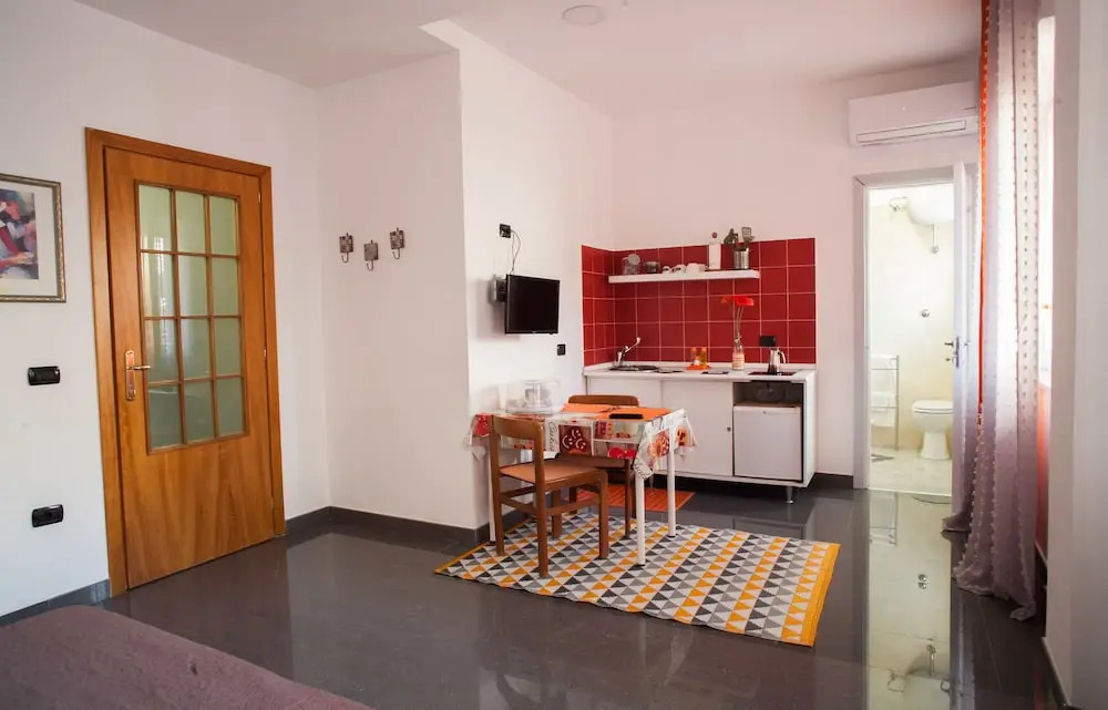 Malu Apartments