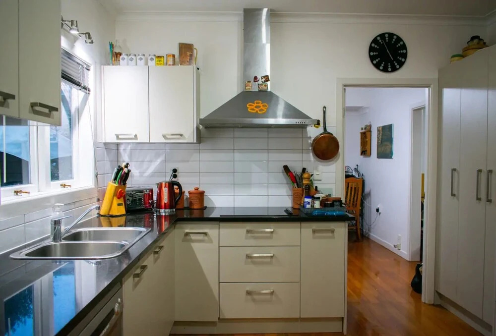 Spacious 5 Bedroom Family Abode