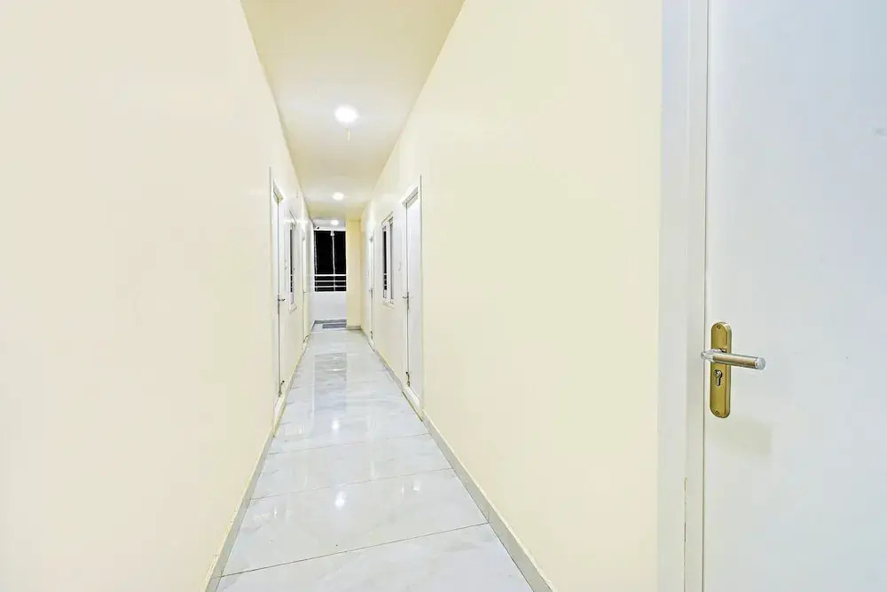 FabHotel Lexus Grand- Nr GSM Mall, Miyapur