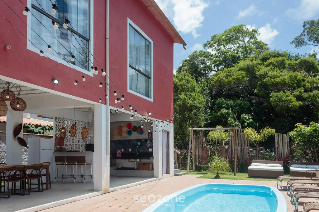 Linda Casa com piscina em Arraial D'Ajuda ACH014