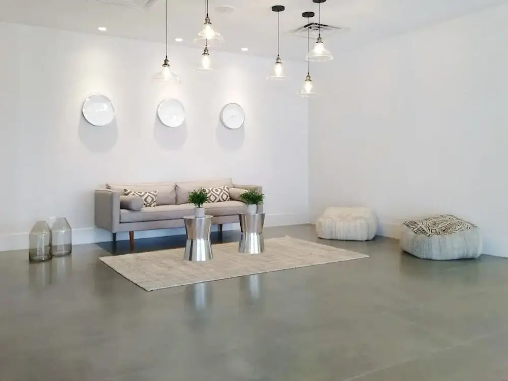 Upstay: Studio Apartment w/ Pool Near Disney World