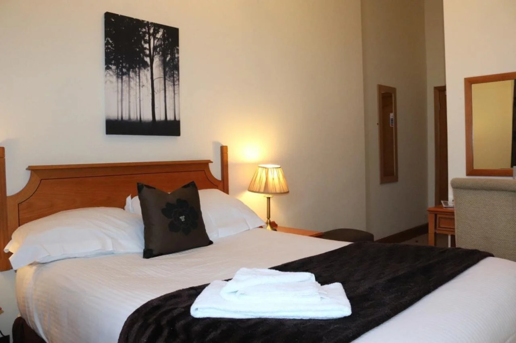 The City Hotel