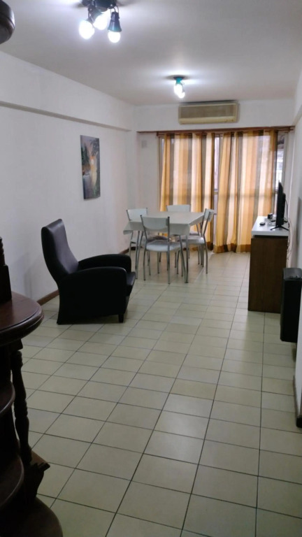 Departamento 2 Dormitorios muy bien ubicado, Corrientes 1855 ambiente familiar