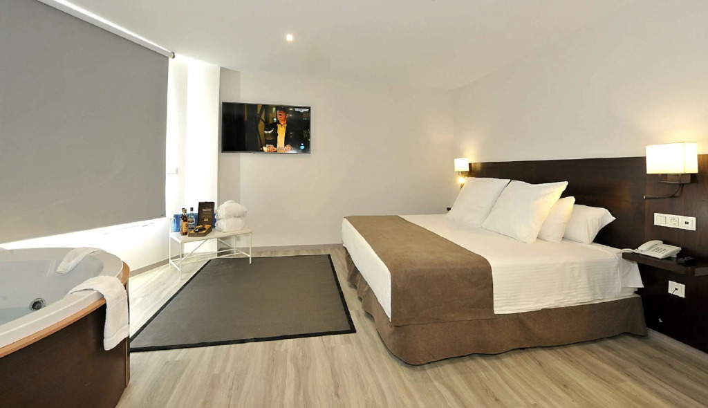 Hotel Salobreña Suites