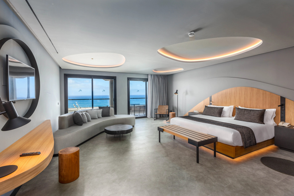 Hotel Faro, a Lopesan Collection Hotel