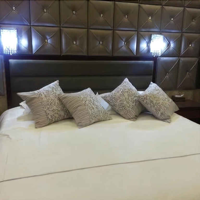Jinxiu Jinhua Hotel