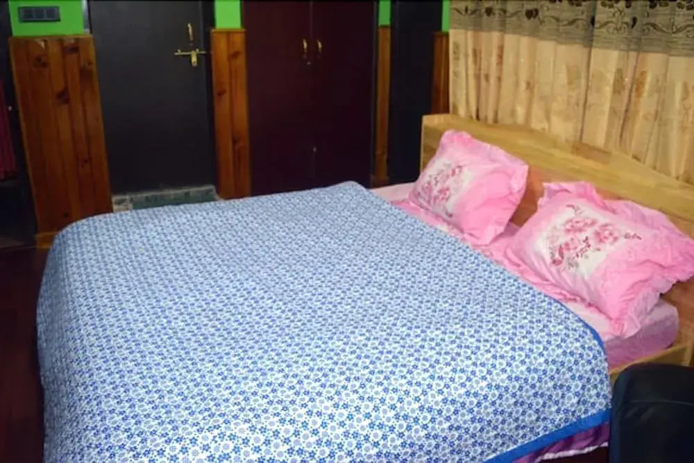 Riverside Duplex Guest House