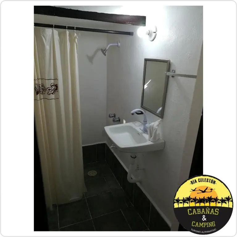 Cabañas Camping Ria Celestun