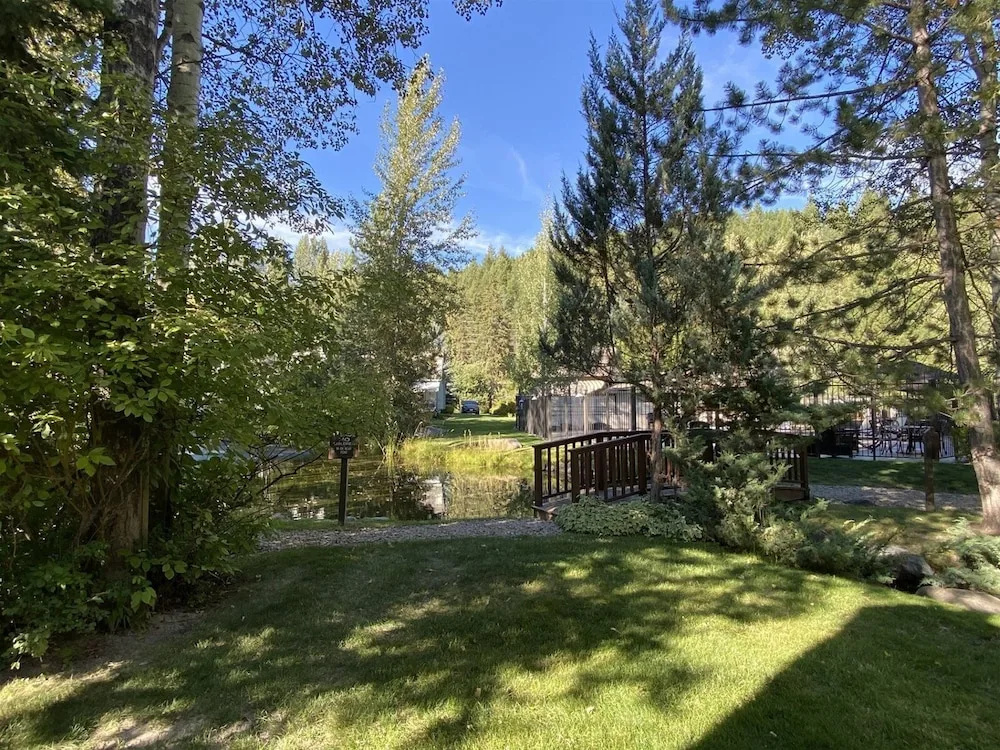 Mh206 Mountain Harbor Hideout