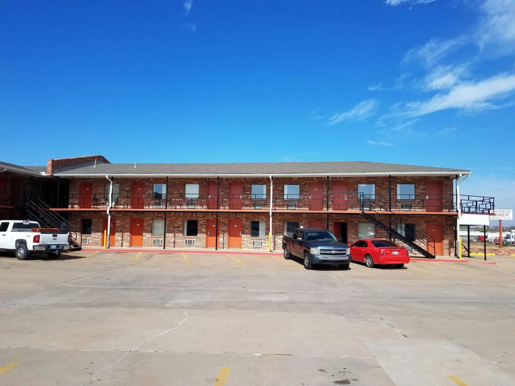 Heritage Inn