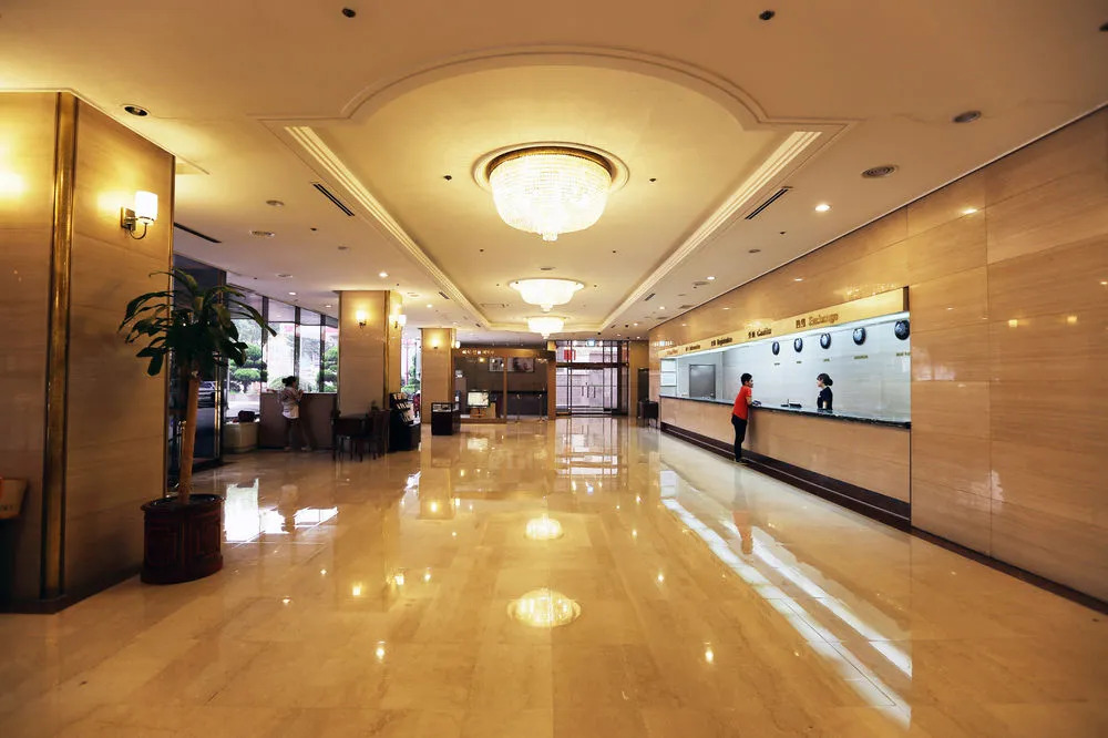 Prince Hotel