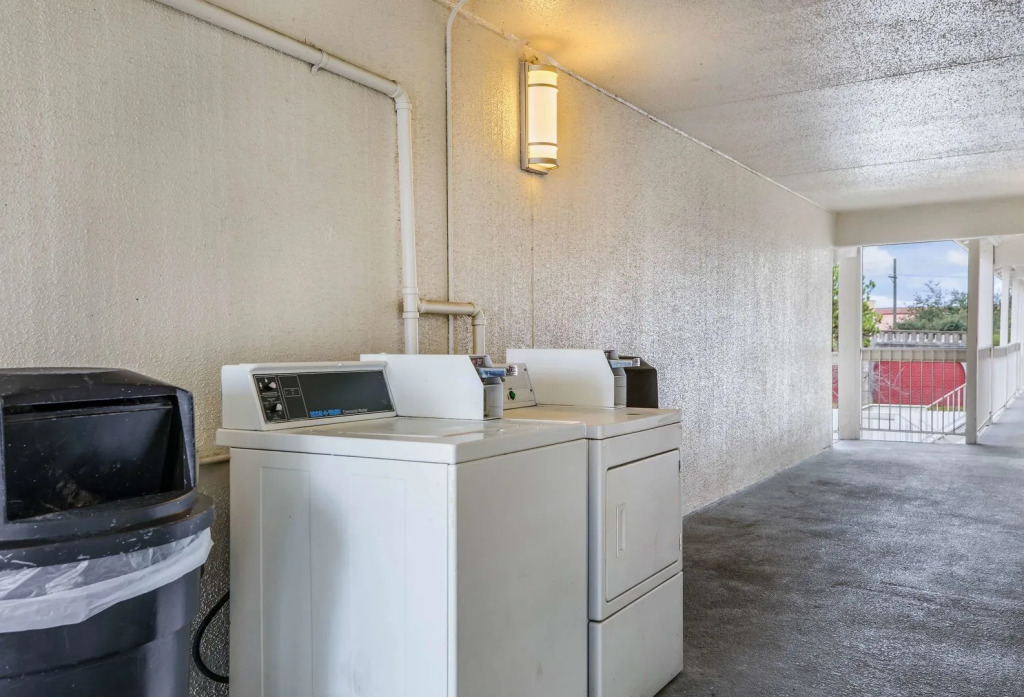 Motel 6-Beaumont, TX