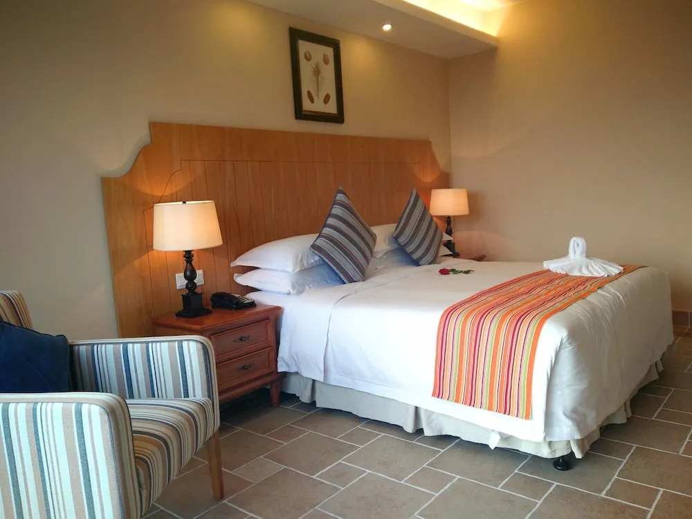 Shuangyue Bay Wehouse Hotel (Huidong Flagship)