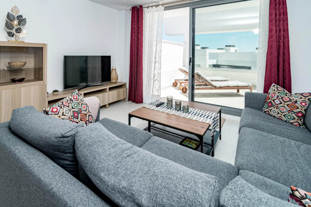 VG13- Modern apartment, 5 min to beach