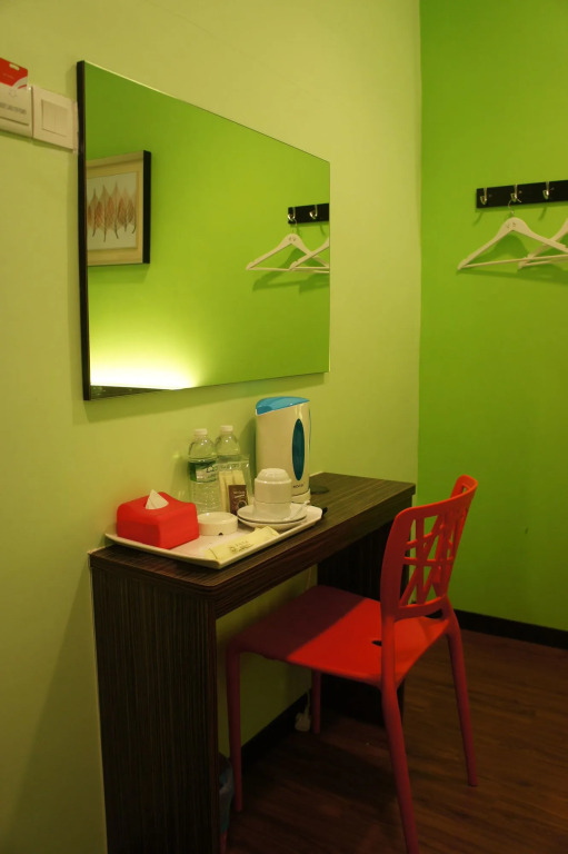 V3 Hotel Taman Gaya