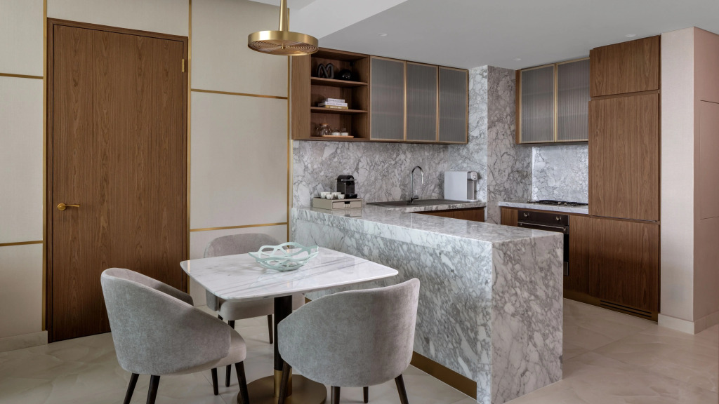 Отель InterContinental Residences Dubai Business Bay by IHG