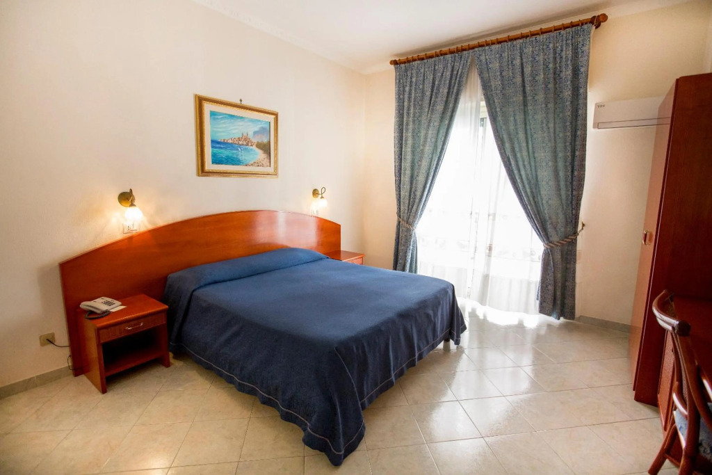 Hotel Mediterraneo